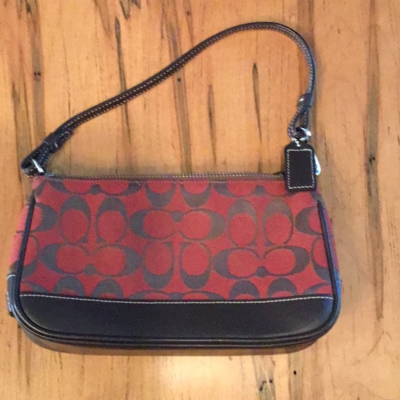 Coach purse - Picture 1 of 1